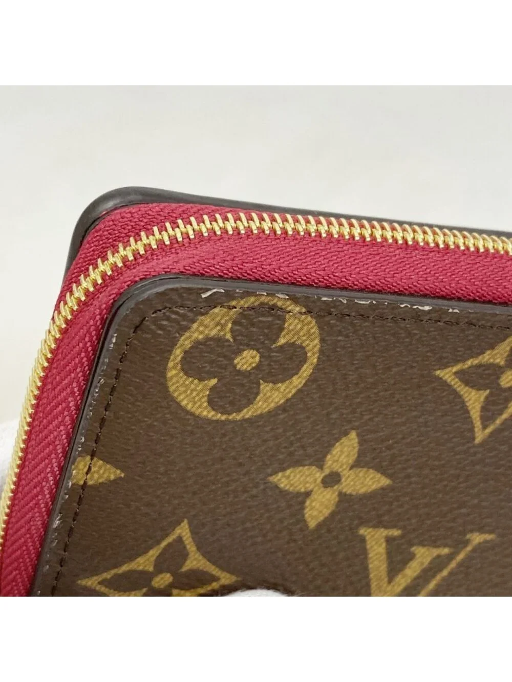 Louis Vuitton Wallet Monogram Portefeuille Lou Fuchsia